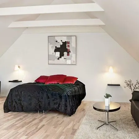 度假居 Gamlevaelde Sleeps 20 Wifi